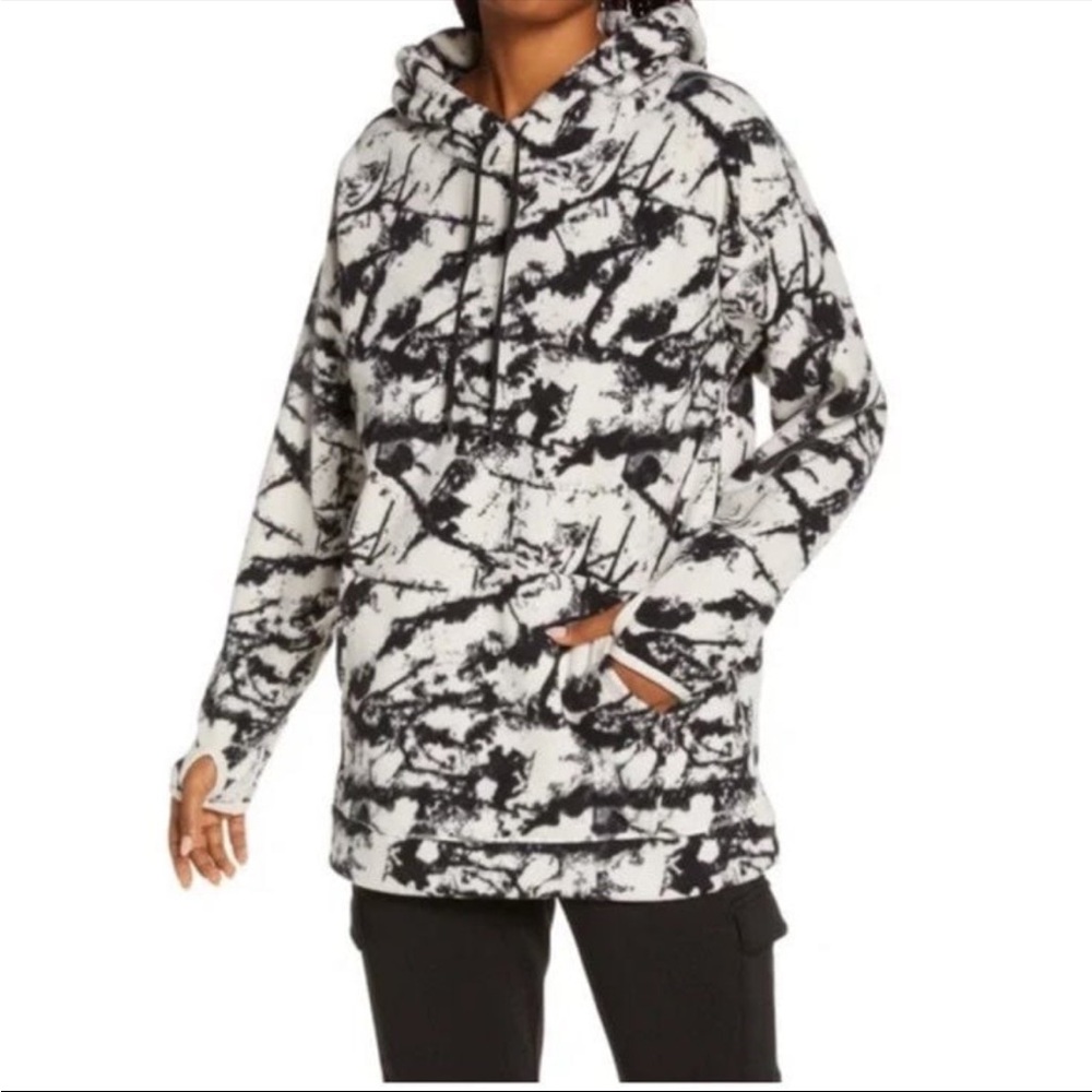Zella NWT sz S Black and White Tie-Dye Hoodie